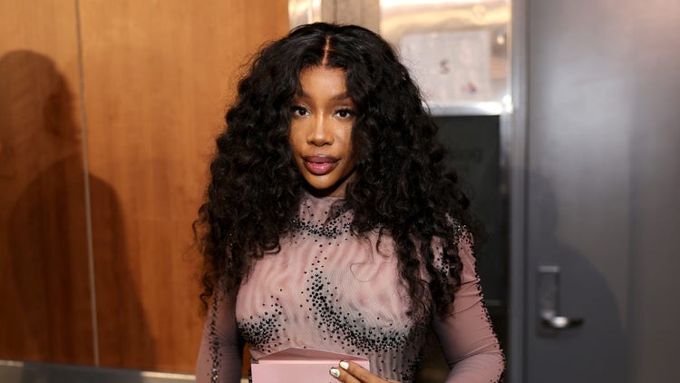 ZA Tells Fans Not To Make AI-Generated Photos Or Songs Using Her Voice: “I Hate AI”