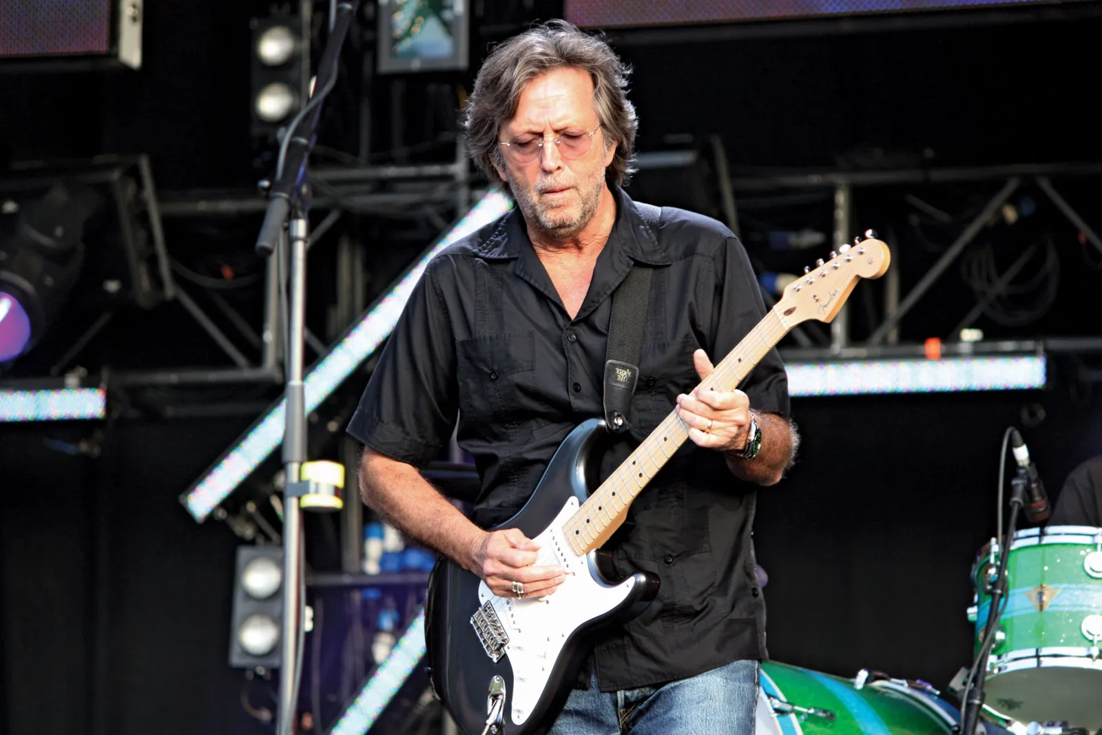 Eric Clapton announces massive show