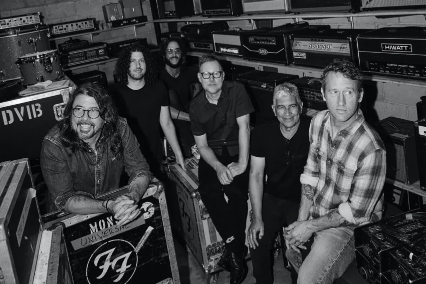 Foo Fighters Annouce Take Cover Tour