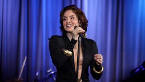 Watch Kehlani Make Her “COLORS” Debut With Soulful Live Rendition Of “Folded”